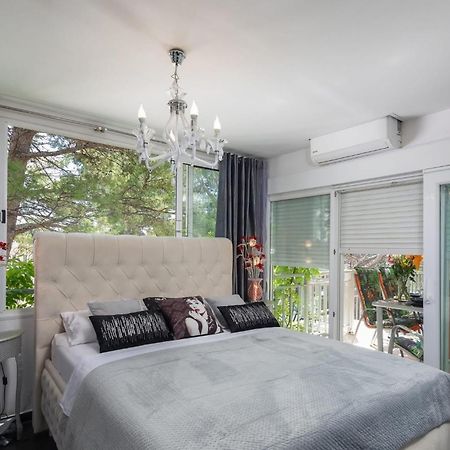 Beachfront Apartment Romilda Makarska Exterior photo